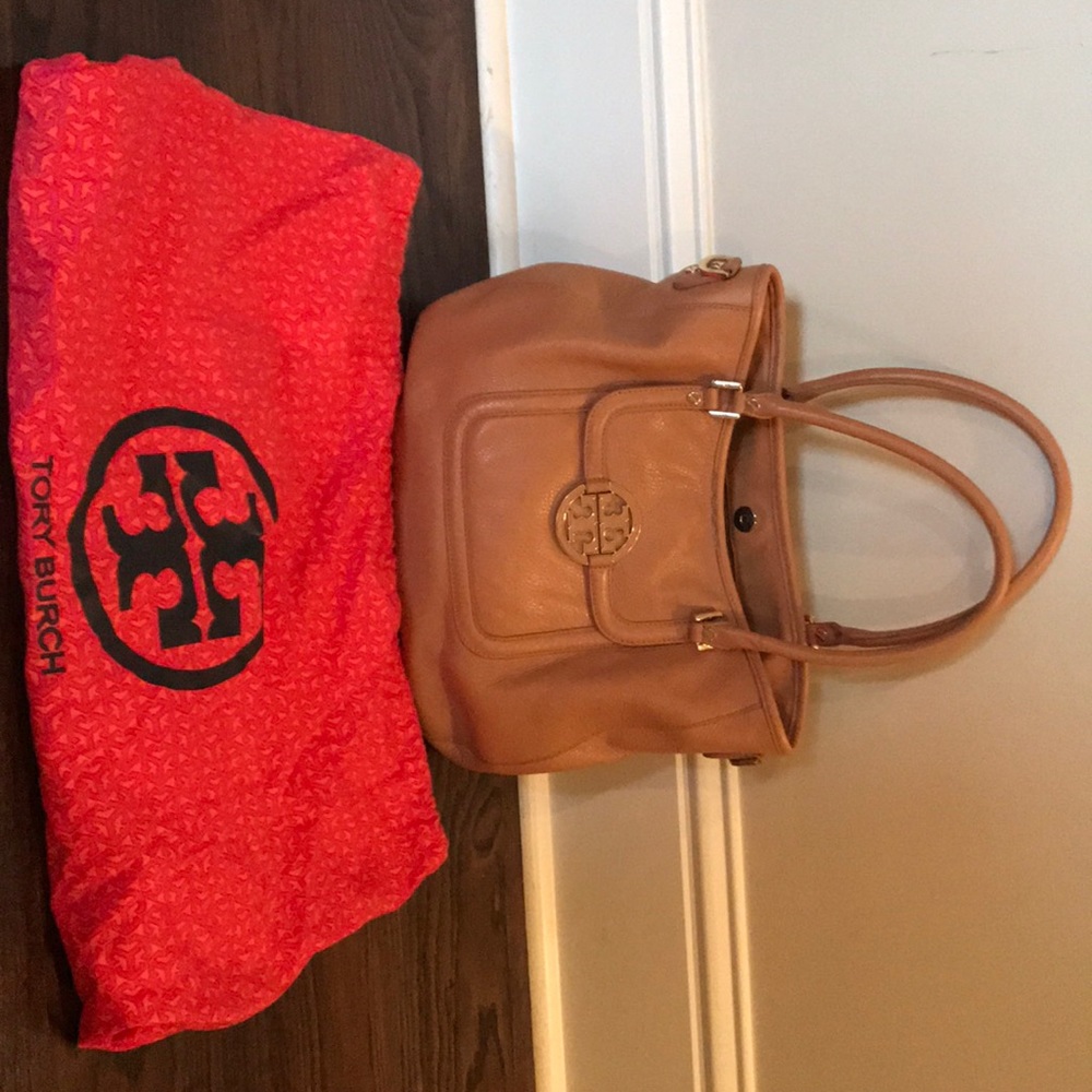 Used authentic Tory Burch purse with dust bag